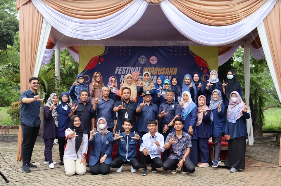 Tingkatkan Kemampuan Berwirausaha, PS Agribisnis Pangan Berpastisipasi dalam Festival Kewirausahaan Mahasiswa di Jurusan Ekonomi dan Bisnis