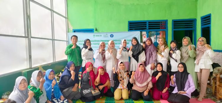 Tim Dosen Agribisnis Pangan Beri Bimbingan Pemanfaatan Lahan Pekarangan Rumah (Kerjasama Polinela – PLN – Emak.id)