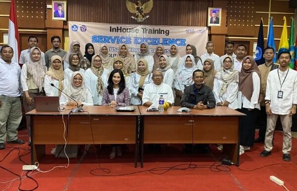 Teknisi dan Staf PS Agribisnis Pangan Mengikuti Inhouse Training Service Excelence