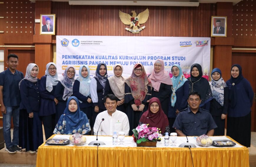 Lokakarya Kurikulum Agribisnis Pangan Menuju Polinela Emas 2045 Melalui Pendanaan Competitive Fund