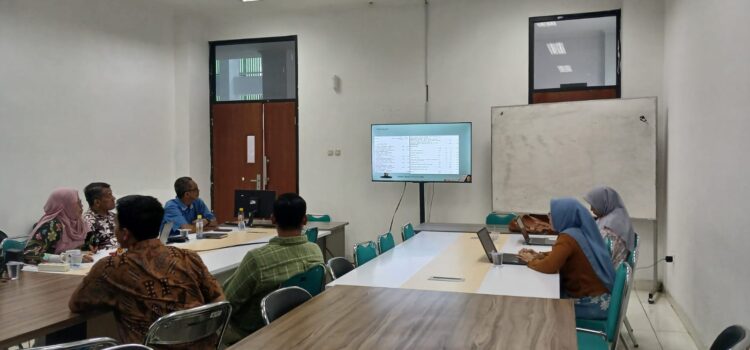 Koordinasi Program Pengembangan dan Pendampingan Kelurahan Kedaung Ramah Lingkungan antara PLN UPDK Bandar lampung, Emak.id, dan polinela(Tahun ke dua)
